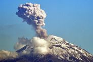 mexico volcano eruption Popocat petl erupts popo ash cloud video