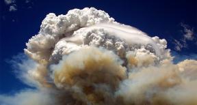 wildfire clouds