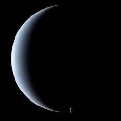 A weird, orbital dance keeps these moons of Neptune from hitting each – Astronomy Magazine