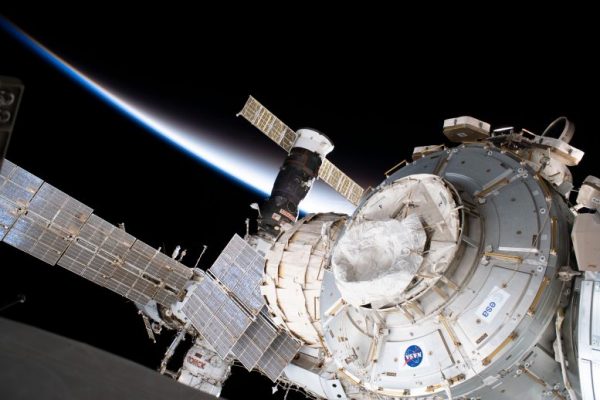 The International Space Station Is Helping Us Get Back to the Moon – Here’s How – SciTechDaily