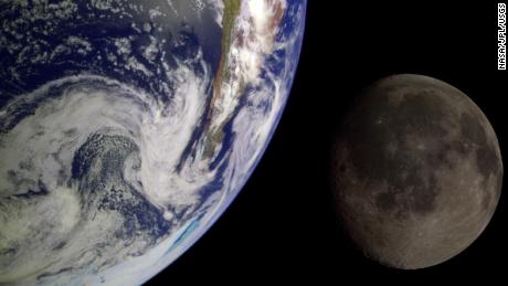 NASA wants astronauts to go back to the moon in 2024. Is it possible? 