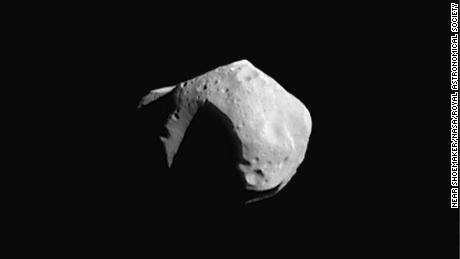 We don&#39;t have images of the newly discovered asteroids, but the researchers imagine they look similar to this one, called Mathilde, imaged by NASA&#39;s NEAR Shoemaker mission in 1997. 