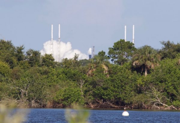 Falcon 9 rocket test-fired ahead of station cargo launch – Spaceflight Now