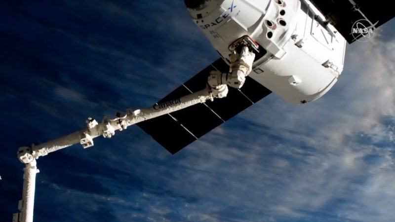 SpaceX’s Dragon cargo capsule arrives at space station – Spaceflight Now