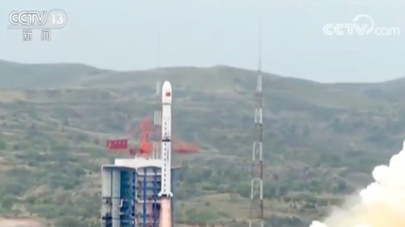 China launches Earth-observing satellites, solar sail experiment – Spaceflight Now