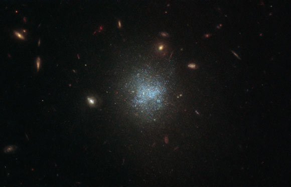 Hubble Observes Isolated Dwarf Galaxy UGC 695 | Astronomy – Sci-News.com