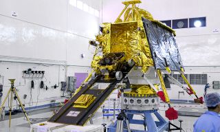 India’s Chandrayaan-2 Moon Orbiter Releases Vikram Lunar Lander – Space.com