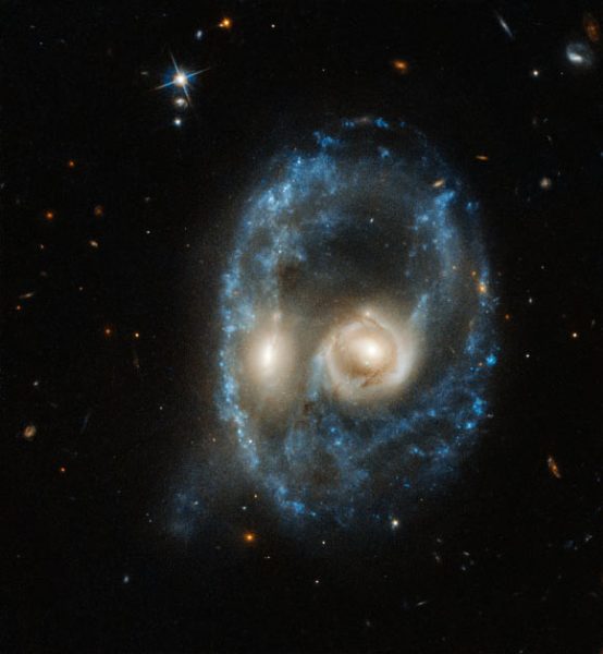 Hubble Spots Stunning Ring Galaxy System | Astronomy – Sci-News.com