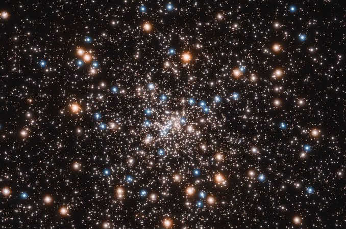 Hubble takes the measure of a nearby globular cluster – Astronomy Now – Astronomy Now Online