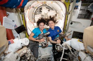 NASA Astronauts Make History with 1st All-Woman Spacewalk – Space.com