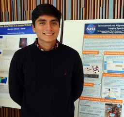 Physics Majors Present Research at Astronomy Conference – Middlebury College News and Events