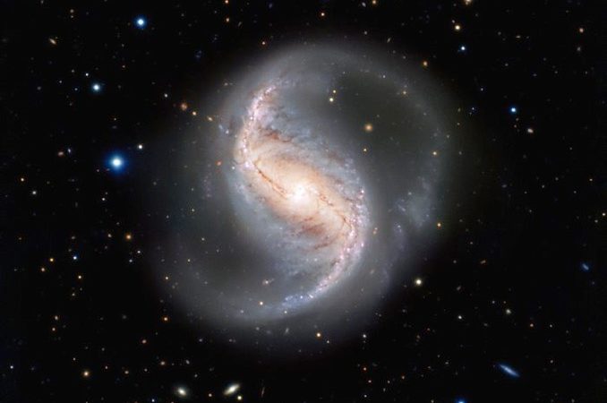 A face-on barred spiral that hints at Milky Way’s structure – Astronomy Now Online