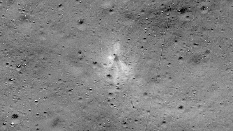 Amateur sleuth helps locate crash site of India’s Vikram moon lander – Spaceflight Now