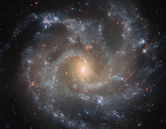 Hubble Space Telescope Observes NGC 5468 | Astronomy – Sci-News.com