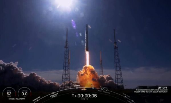 SpaceX launches Dragon cargo craft with mighty mice and a tricky shipment for Seattle’s Spaceflight – GeekWire