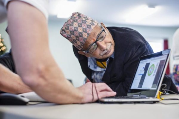 Technology lessons promote community for older new Americans – vtdigger.org