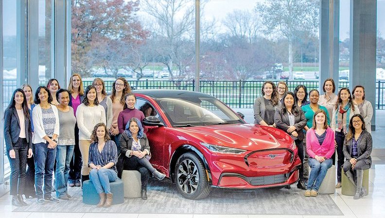 Women comprise a third of the technology team on Ford’s Mach-E – Automotive News