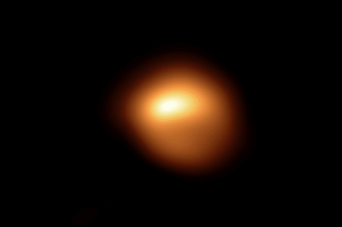 New images of Betelgeuse’s dimming surface reveal the star’s changing shape, puzzling astronomers – The Next Web