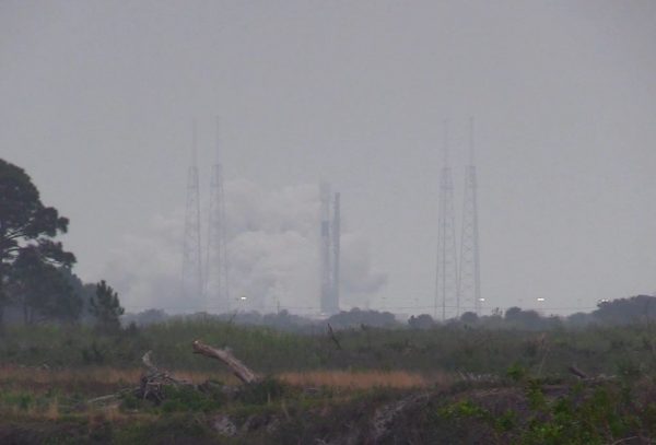 SpaceX test-fires Falcon 9 rocket for Starlink launch Sunday – Spaceflight Now