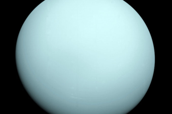 Evidence of Uranus’ leaking atmosphere found hidden in Voyager 2 observations – Astronomy Now Online