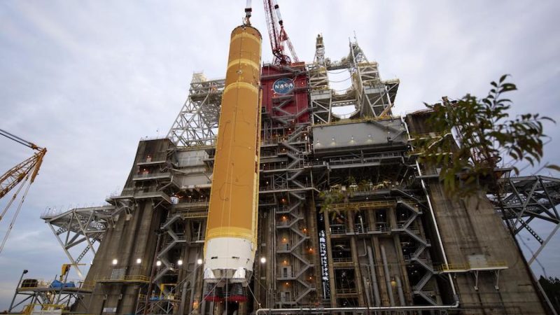 Facing pandemic, NASA shutters rocket factory, halts SLS and Orion testing – Spaceflight Now