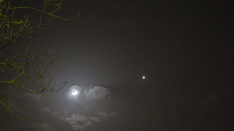 Watch for Venus and the Pleiades – EarthSky