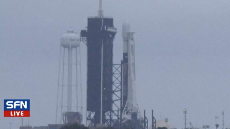 Live coverage: SpaceX rolls out Falcon 9 rocket for test-firing – Spaceflight Now