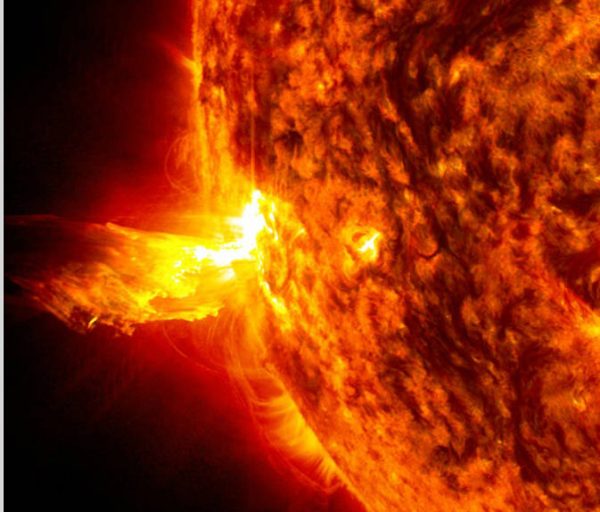 Swarm of NASA nanosats to probe source of solar eruptions – Astronomy Now Online